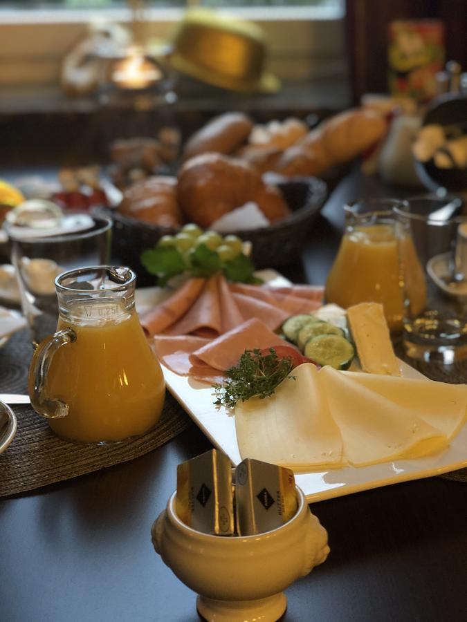 Frischbier'S Gaestezimmer Schmelz-Primsweiler Exterior foto